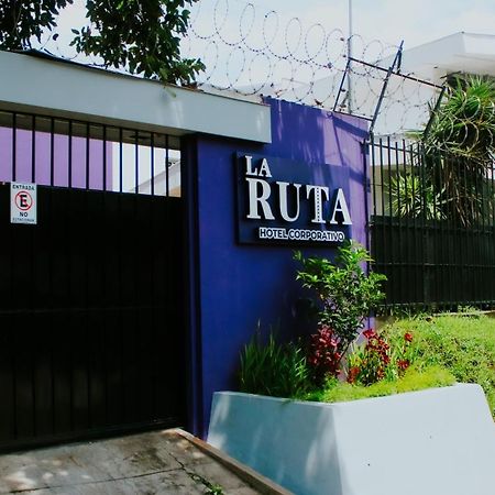 La Ruta Hotel Corporativo San Salvador Buitenkant foto