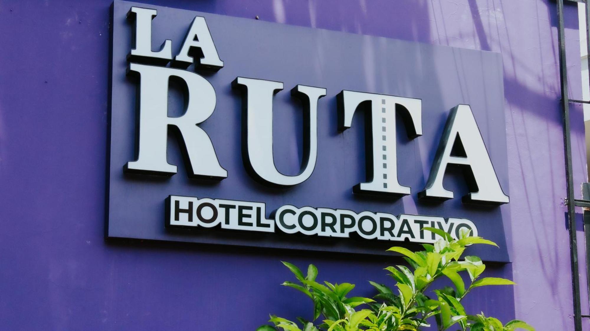 La Ruta Hotel Corporativo San Salvador Buitenkant foto